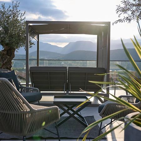 Das Panorama Designhotel Caldaro Bagian luar foto