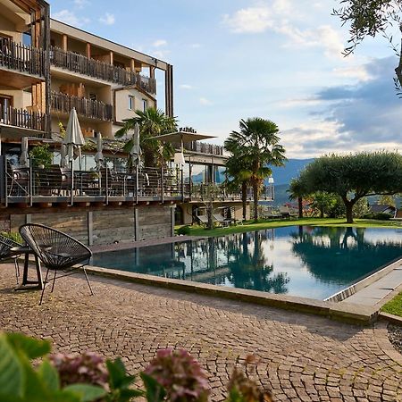 Das Panorama Designhotel Caldaro Bagian luar foto